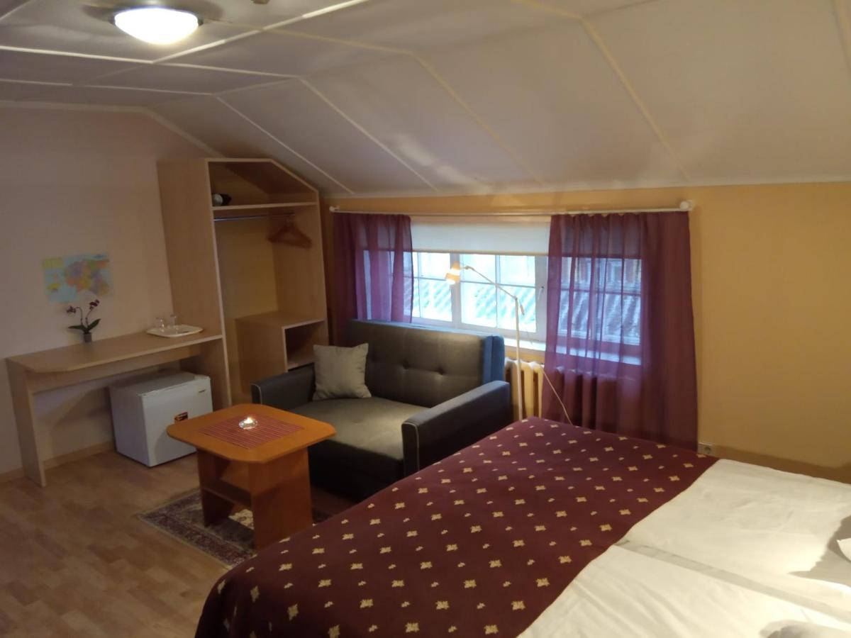 Repo Hotel 2*